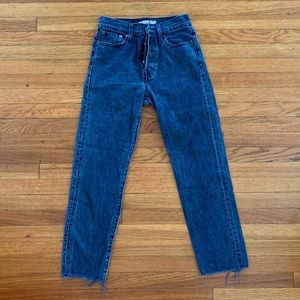 levi’s straight leg jeans - black